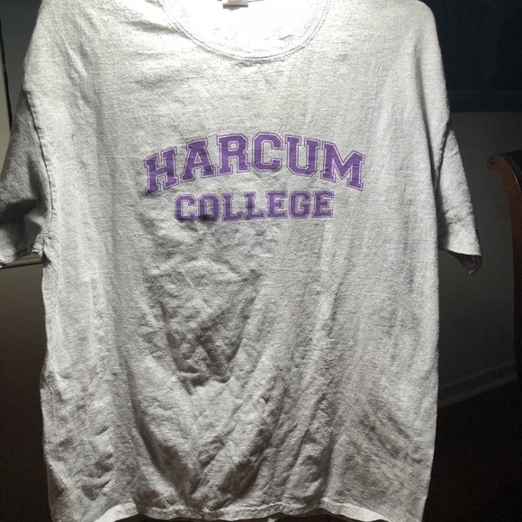 College HARCUM T-shirt - Picture 1 of 4